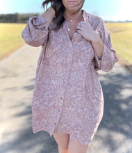 Load image into Gallery viewer, Maeve Floral Shirtdress
